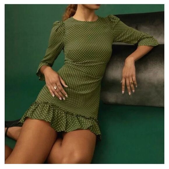 Reformation Dresses & Skirts - Reformation Doutzen Green Polka Dot Dress Size 8